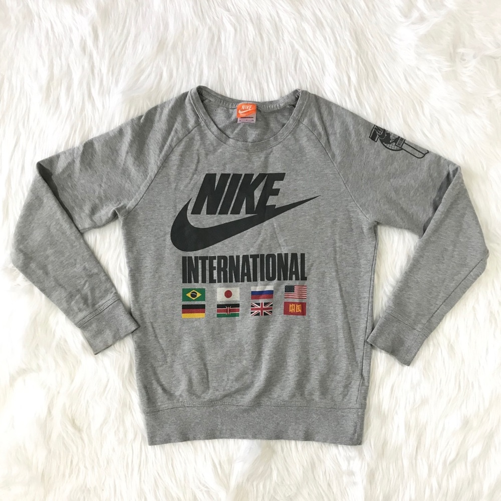 Nike Internarional Women's Crew Neck